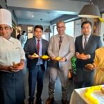 পুজোর ৫দিন সস্তায় ভালো খাবারের সেরা ঠিকানা ভিসিটেল ব্যুটিক হোটেল….।