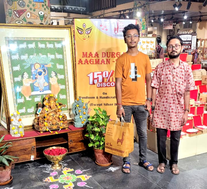 “MAA DURGA AAGMAN-2025” Indian Handloom and Handicraft Exhibition cum sale takes off in Kolkata….