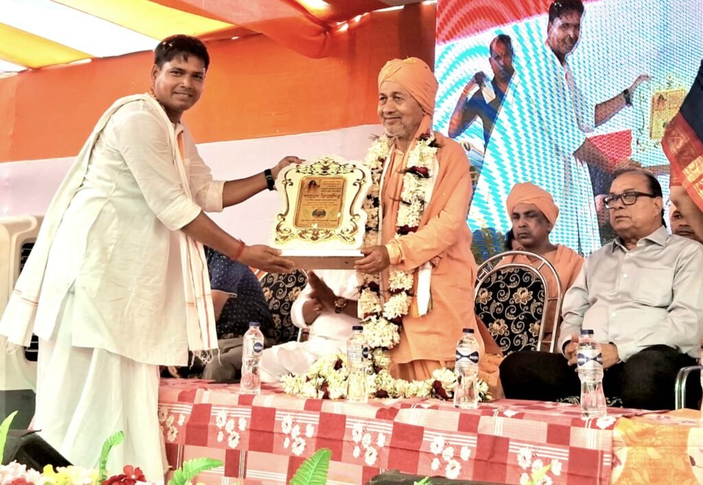 শিক্ষার প্রসারে মথুরাপুরে প্রবানন্দ বিদ্যামন্দিরের দ্বারোদ্ঘাটন….।