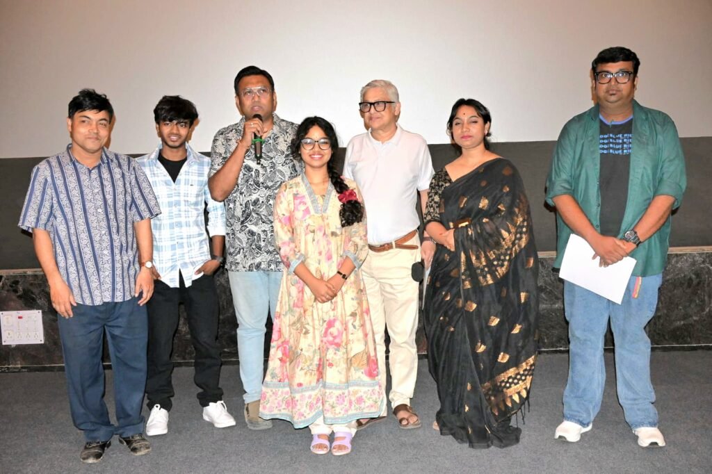 স্বপ্ন সংগ্রাম এবং নিঃস্বার্থ মানবিকতার এক অনন্য গল্প নিয়ে ম্যাজিক পেন…।